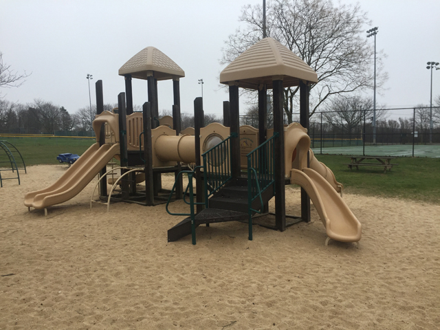 Reichert Family Commuity Playground in Peconic