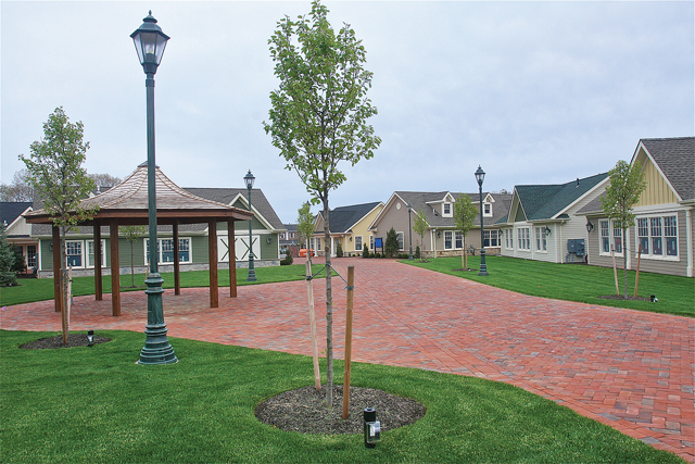 Shoppes East Wind