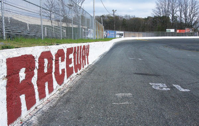 Riverhead Raceway