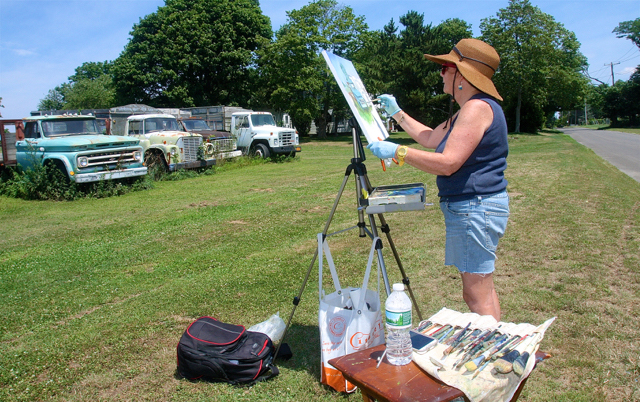 Artist Janine Harrigan of Cutchogue said she paints scenics because she just loves the North Fork. (Credit: Barbaraellen Koch)