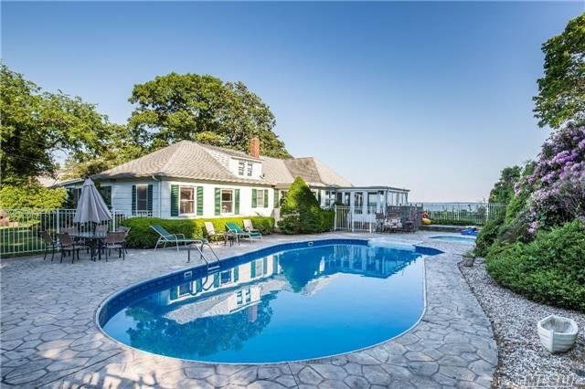 1459 Peconic Bay Blvd