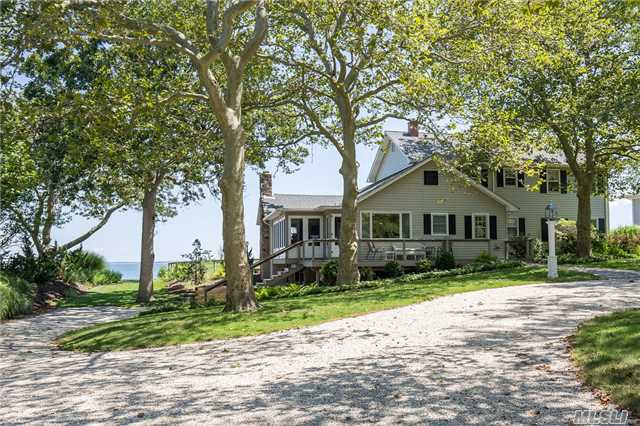 7955 Nassau Point Rd