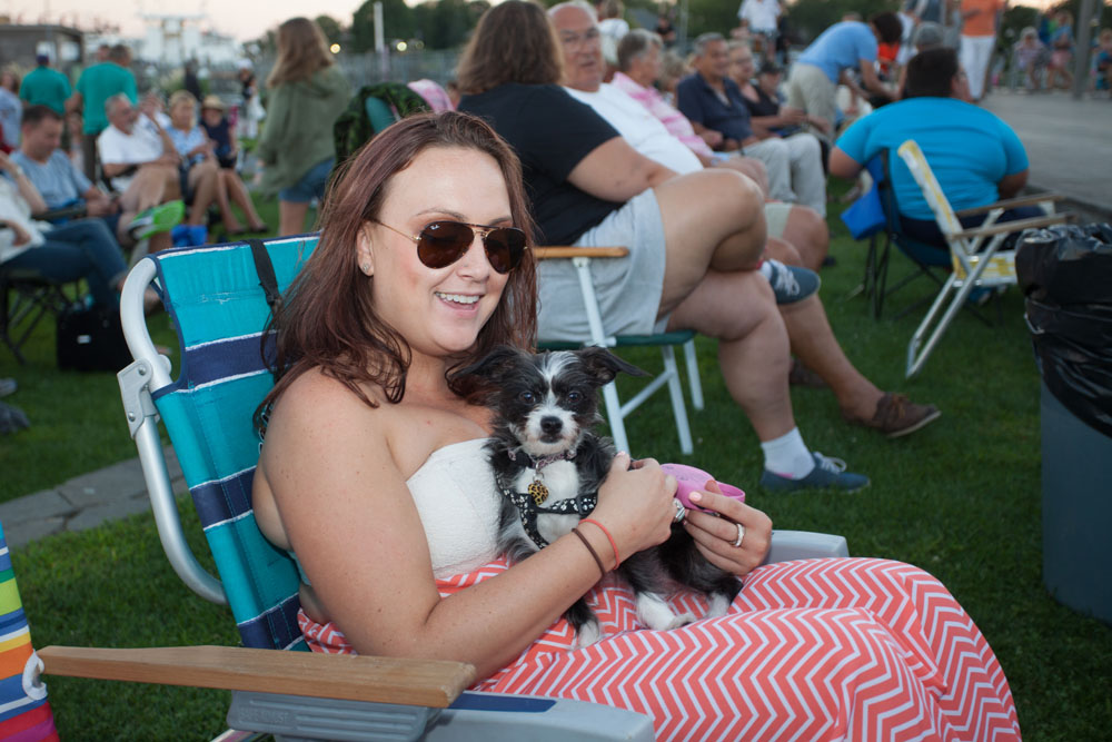 Danielle Mulvaney and Zoey of Yaphank wait for the music to start.