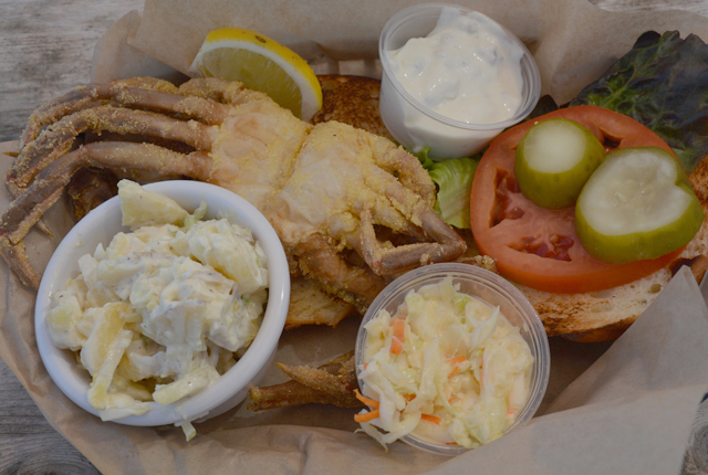 The softshell crab sandwich served at Case's Place (Credit: Monique Singh-Roy)