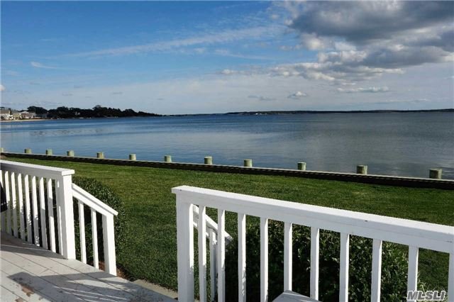 339 Peconic Bay Blvd