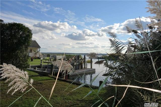 339 Peconic Bay Blvd
