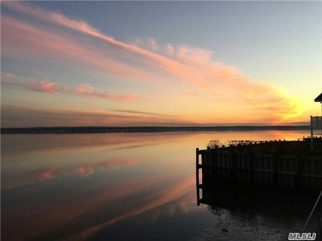 339 Peconic Bay Blvd