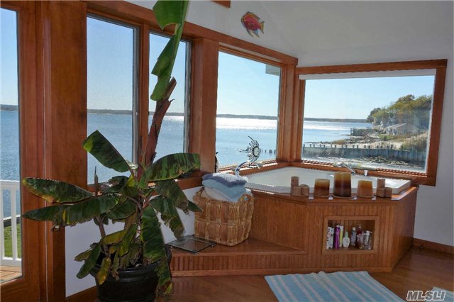 339 Peconic Bay Blvd