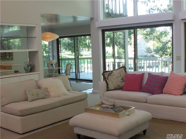 400 Windjammer Dr