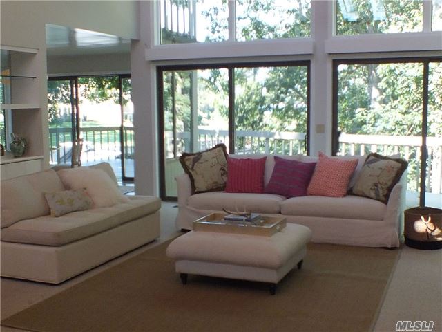 400 Windjammer Dr