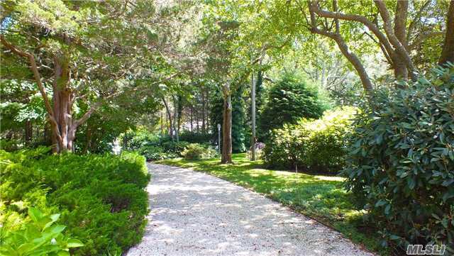 400 Windjammer Dr