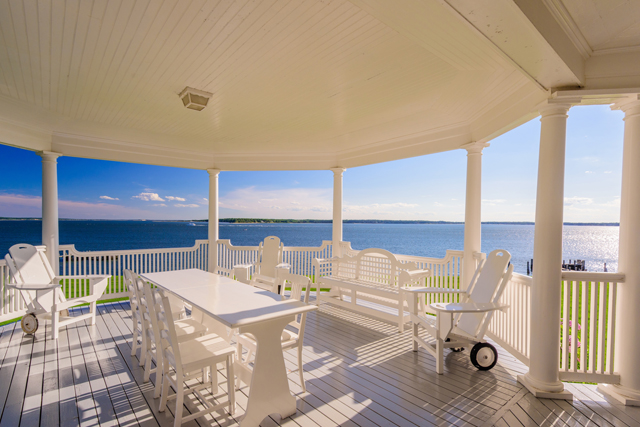 25 Nostrand parkway, Shelter Island, NY