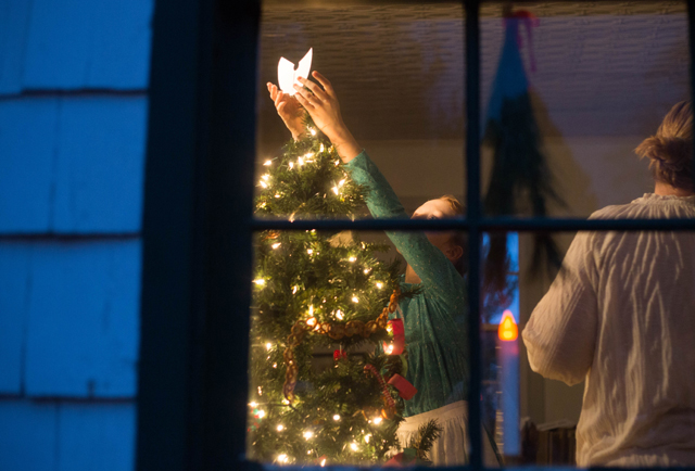Southold Historical Society tree lighting