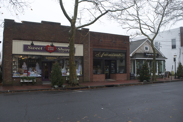 Love Lane Christmas