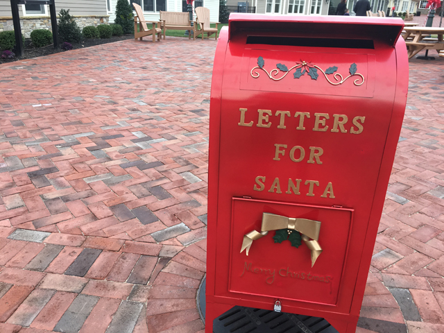 Santa Letters Shoppes at East Wind