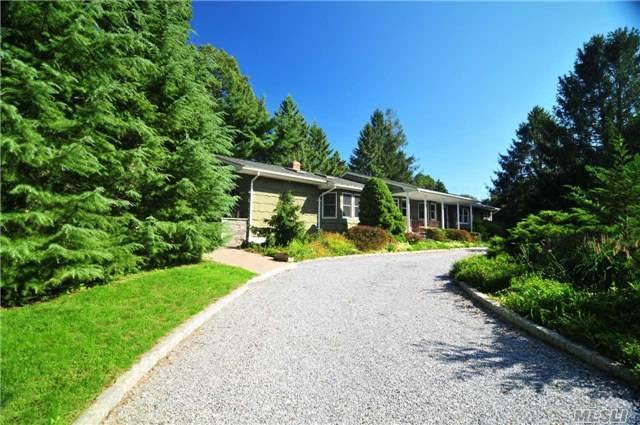 2135 Beebe Dr