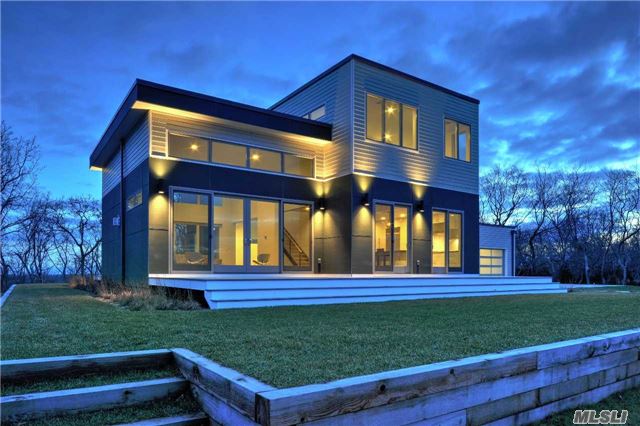 2400 Ruth Rd