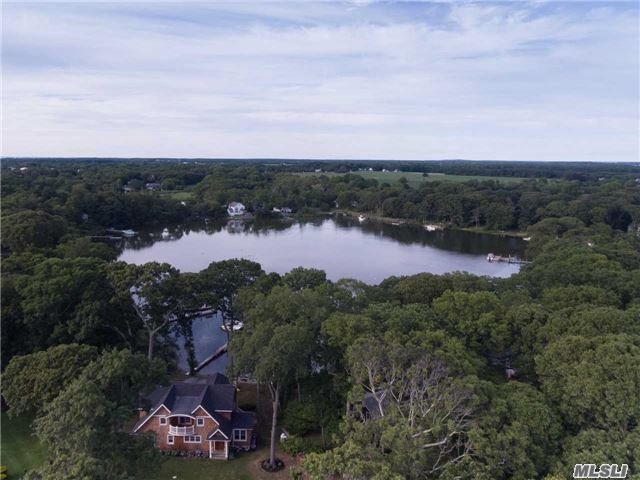 755 Luptons Point Rd