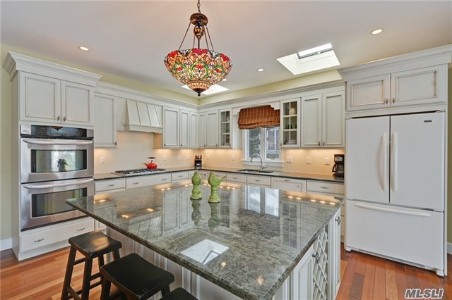 145 Fleetwood Rd