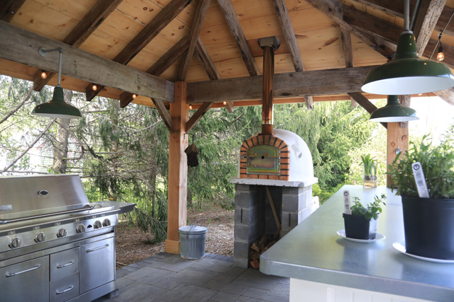 North Fork pizza oven